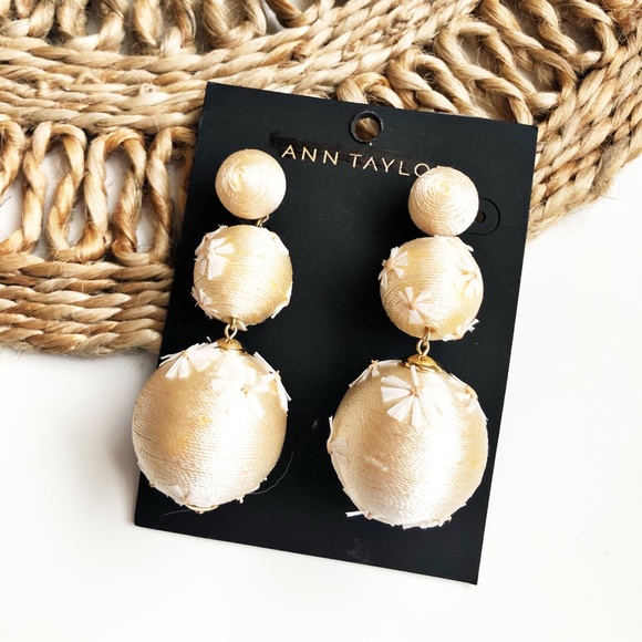 Ann Taylor straw wrapped floral ball earrings - Picture 5 of 5